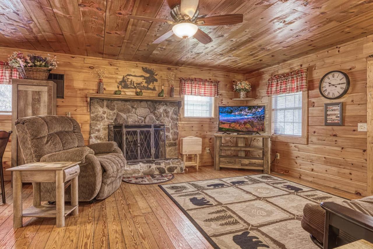 Bear Den, Hot Tub, 1089 Of Free Attraction Tickets For Each Paid Day, Dollywood And More! Sevierville Dış mekan fotoğraf